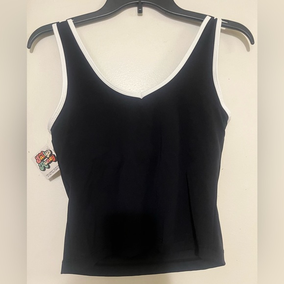 Salty Honey Black and White Padded Tank Top (Medium) - Picture 5 of 6